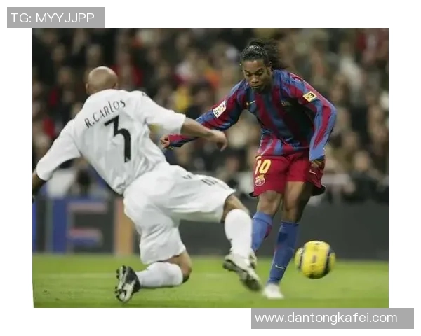 巴西足球明星卡洛斯的传奇人生与辉煌成就揭秘