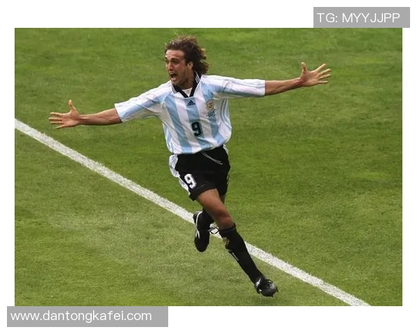 苏丹足球明星盘点：那些在绿茵场上闪耀的传奇人物与新星