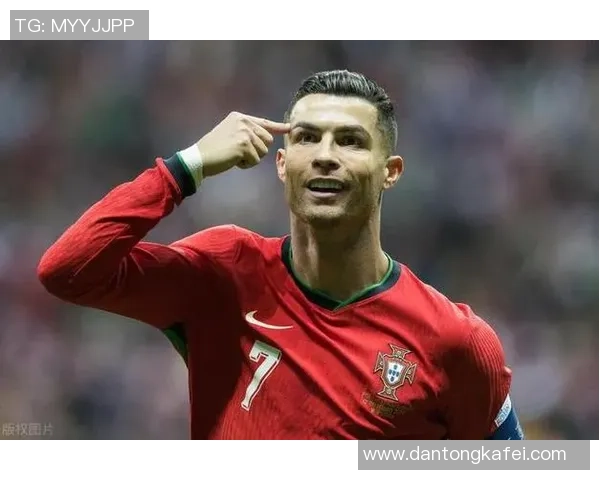 足球明星的退役年龄揭秘他们在职业生涯中最辉煌的时刻与选择 足球明星的退役年龄揭秘他们在职业生涯中最辉煌的时刻与选择